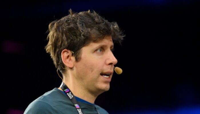 openai-ceo-sam-altman-admits-that-ai’s-benefits-may-not-be-widely-distributed