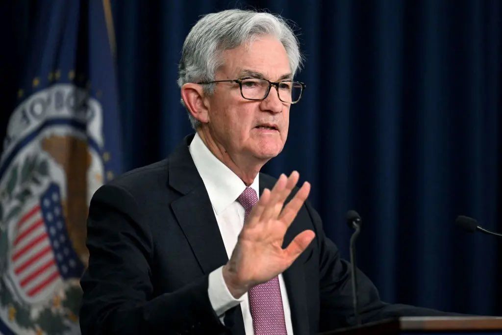 fed-chair-powell-supports-regulatory-framework-for-stablecoins-–-“the-defiant”