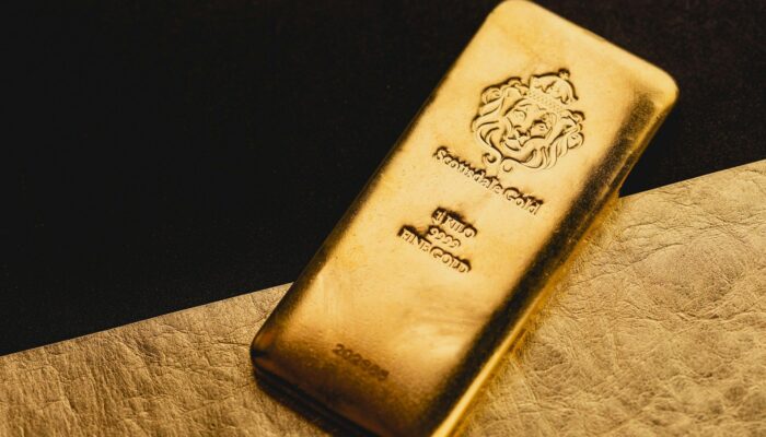 gold-backed-tokens-underperform-while-wall-street-calls-for-dip-buying-in-precious-metal