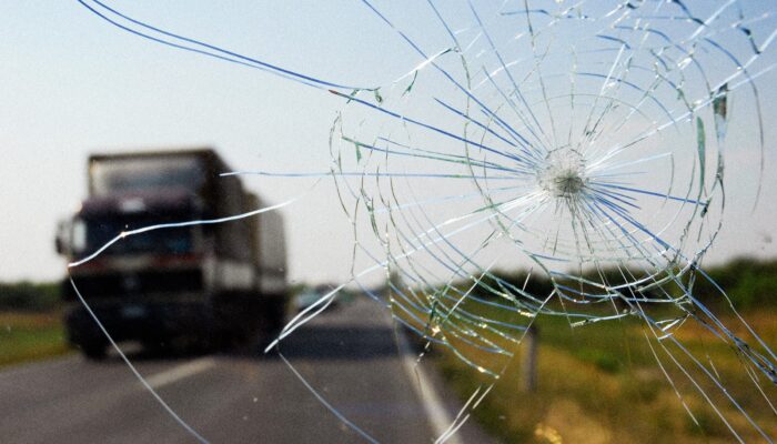 did-a-rock-hit-your-windshield,-or-did-your-windshield-hit-a-rock?