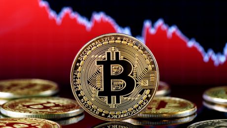 bitcoin-price-suppression-below-$100,000-worries-investors,-jpmorgan-analysts-reveal-real-problem