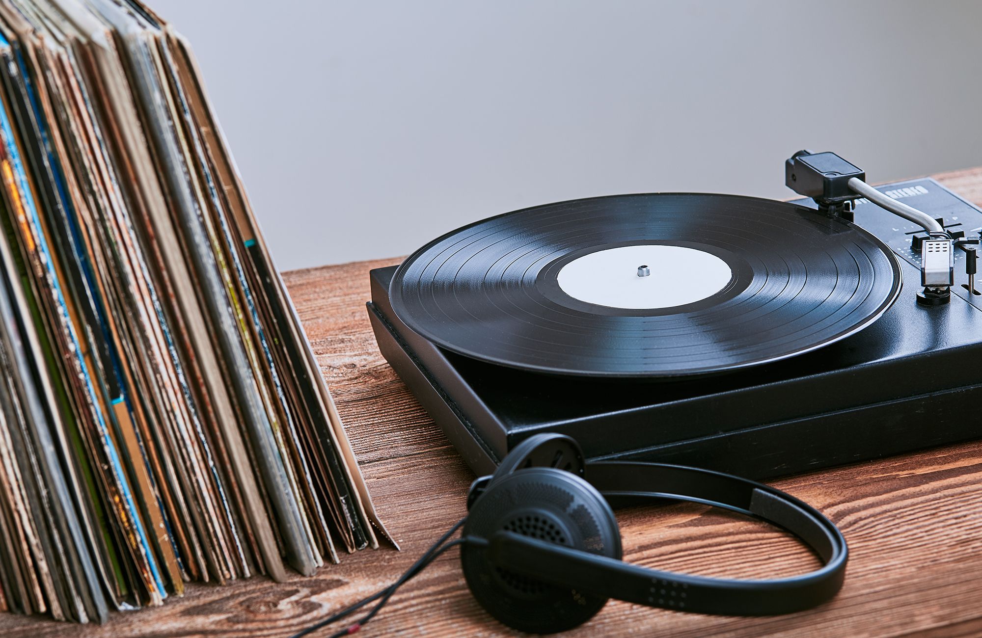 how-to-shop-for-vinyl-records-online