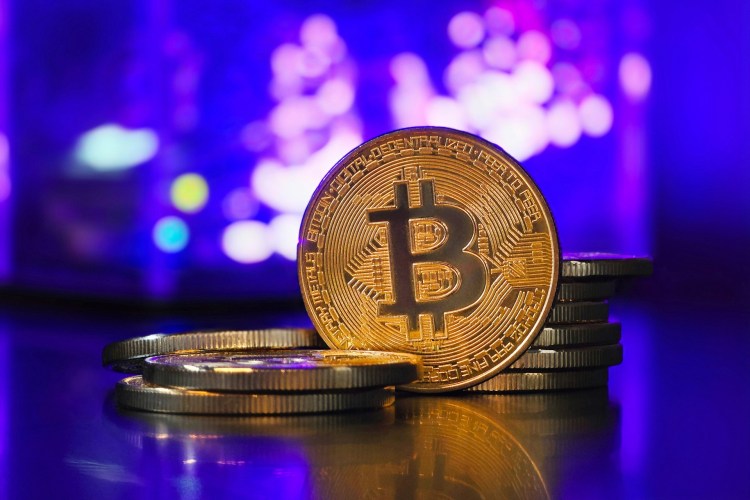 bitcoin-could-hit-$112,000,-but-only-if-it-holds-above-this-key-level-–-analyst-explains