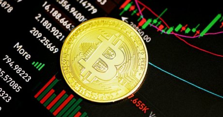 bitcoin’s-risk-factor-remains-high,-crypto-analyst-notes