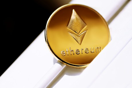 ethereum-flashing-bullish-signals,-but-rising-exchange-reserves-raise-concerns-–-details