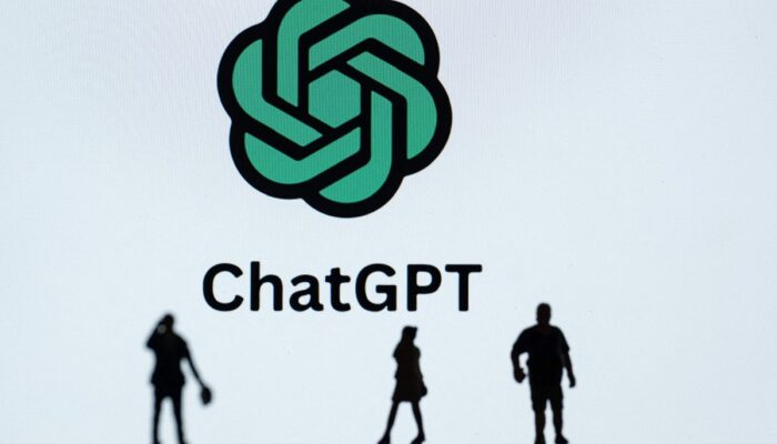 chatgpt-doubled-its-weekly-active-users-in-under-6-months,-thanks-to-new-releases