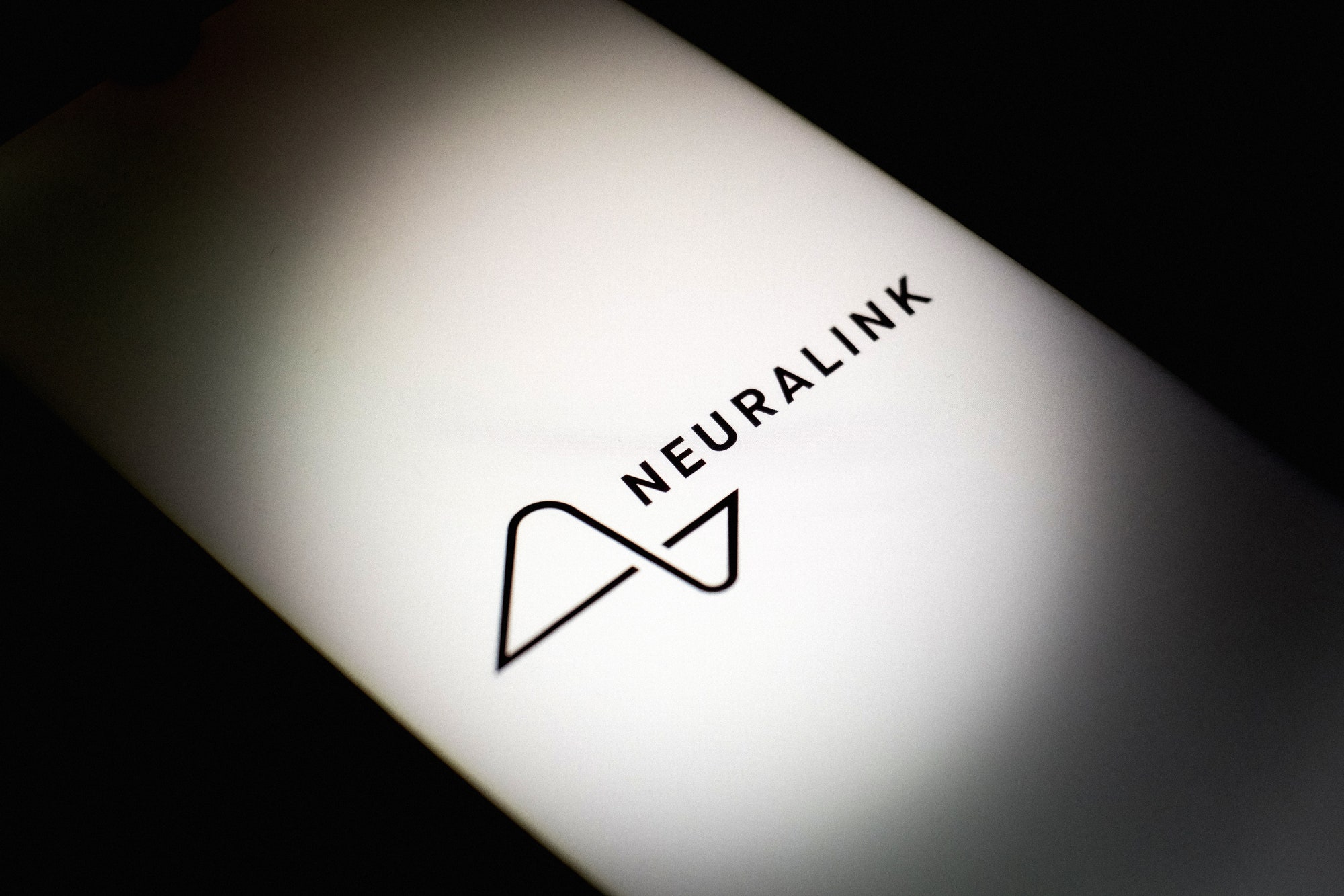 elon-musk’s-neuralink-files-to-trademark-‘telepathy’