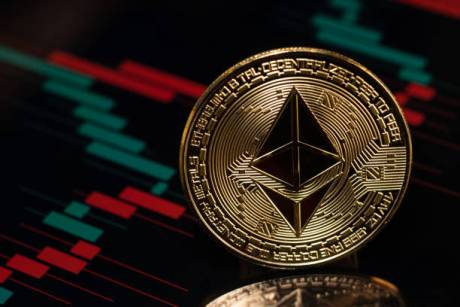 ethereum-price-maintains-movement-inside-ascending-triangle,-is-another-crash-coming?