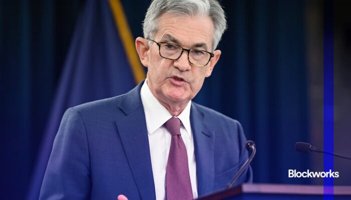 us-equities-slide-as-trade-war-escalates,-powell-signals-no-rate-cut