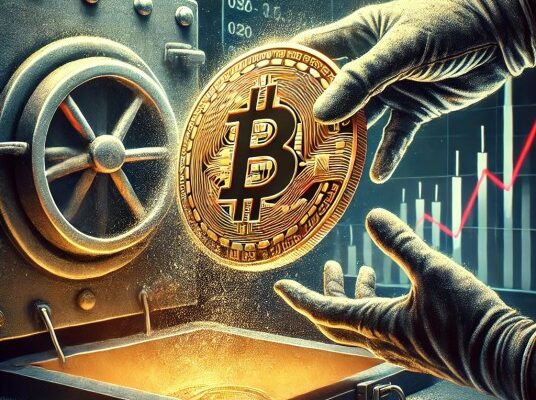 long-term-bitcoin-holders-are-moving-coins—further-sell-off-incoming?