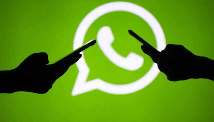 grouphug-is-a-stealth-mode-startup-that-plans-use-ai-inside-whatsapp-groups