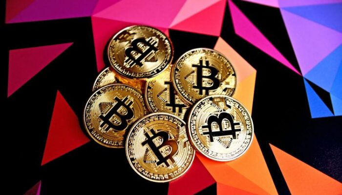 bold-call:-bitcoin-could-soar-to-$210k-this-year,-says-research-chief