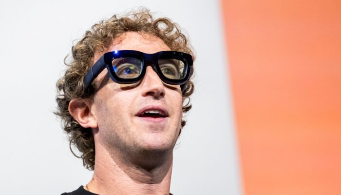 if-you-own-ray-ban-meta-glasses,-you-should-double-check-your-privacy-settings