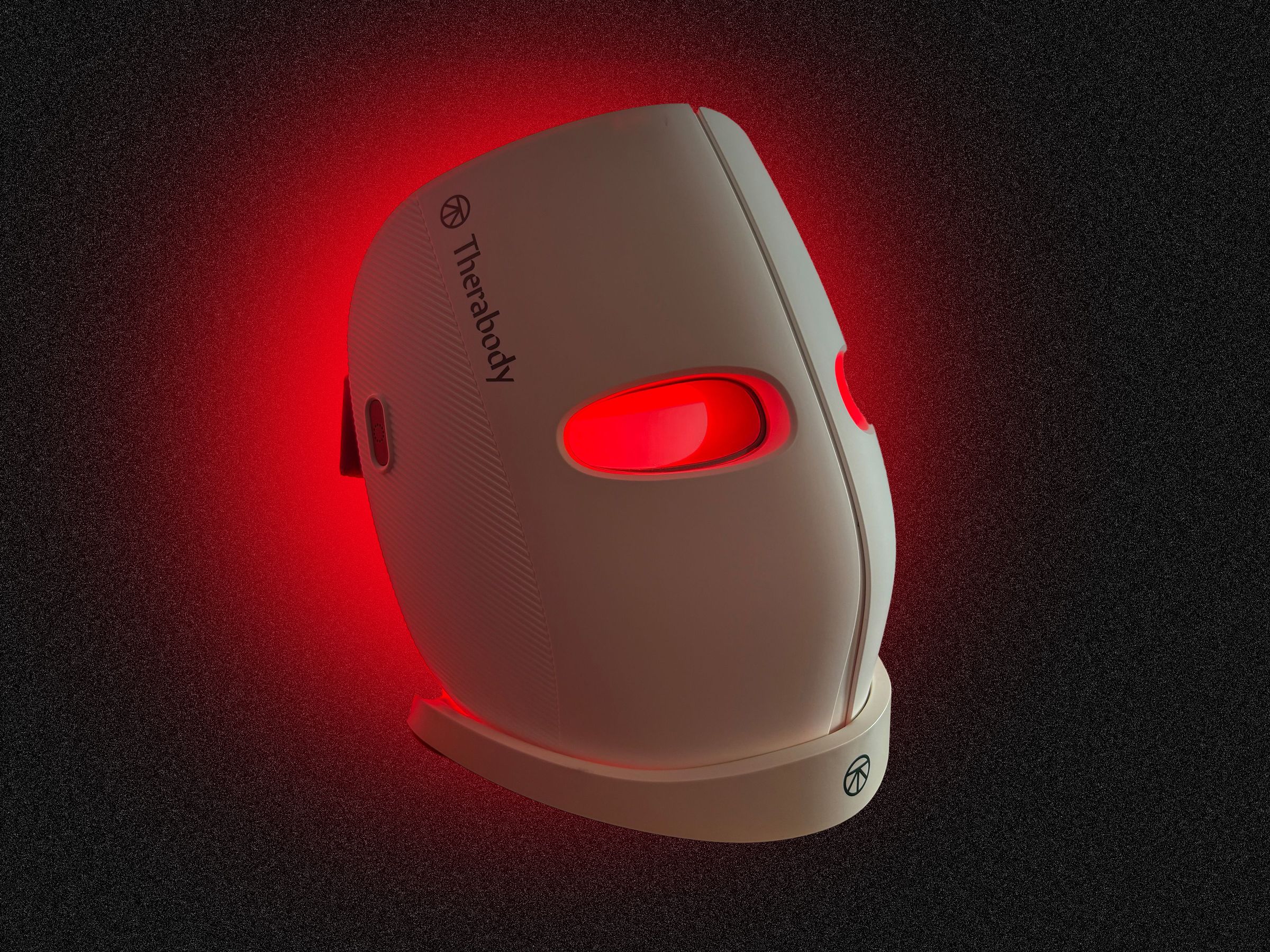 i-wore-the-$599-theraface-mask-for-3-months,-but-it-didn’t-change-my-life