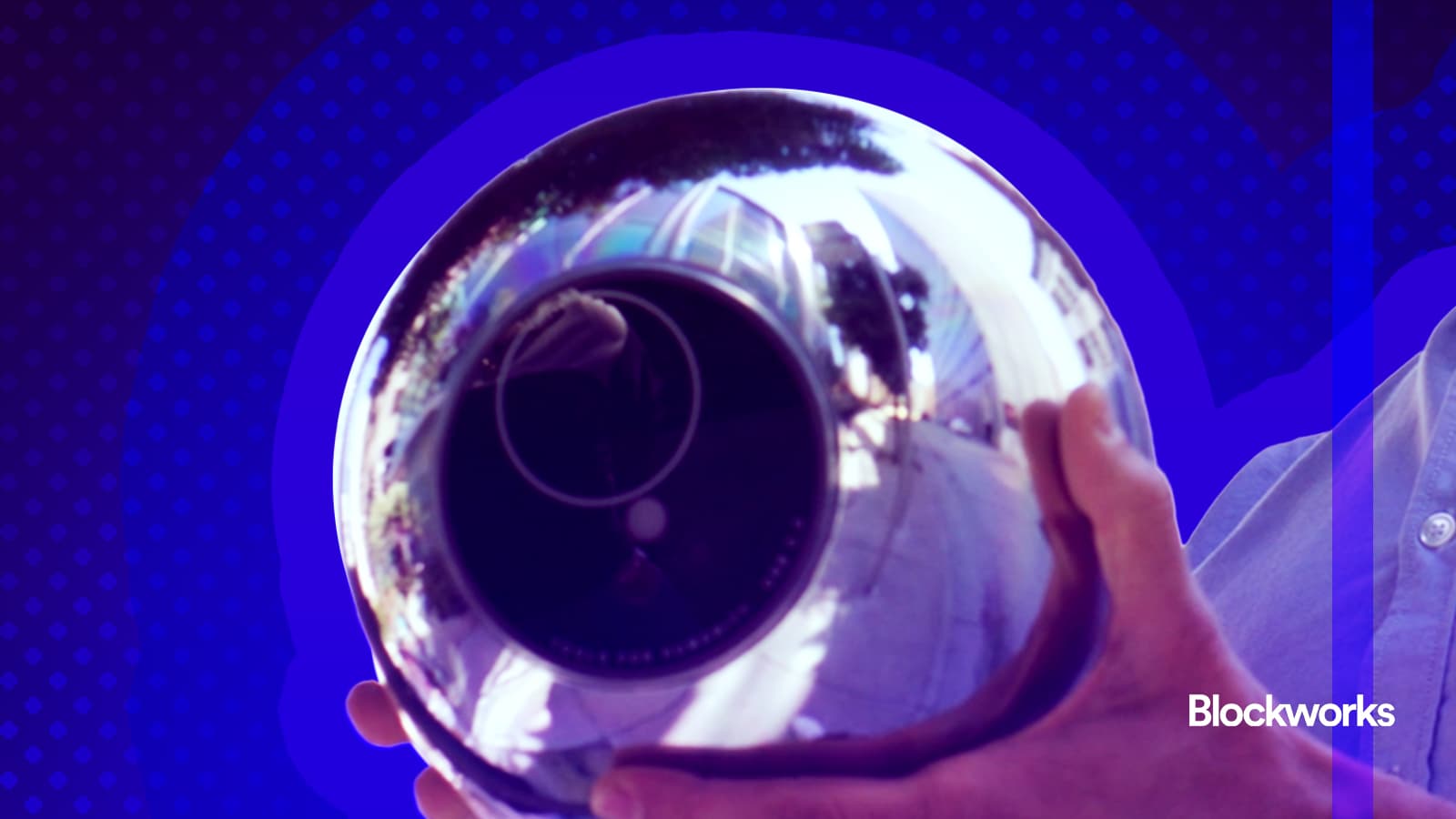 sam-altman’s-worldcoin-gets-new-orb-mini-and-us-launch