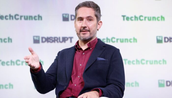 ai-chatbots-are-‘juicing-engagement’-instead-of-being-useful,-instagram-co-founder-warns