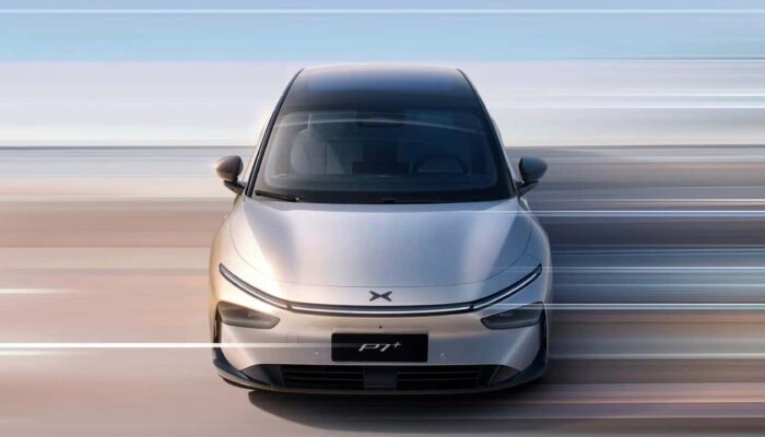 the-self-driving-xpeng-p7+-does-great-on-real-roads.-look-out,-tesla