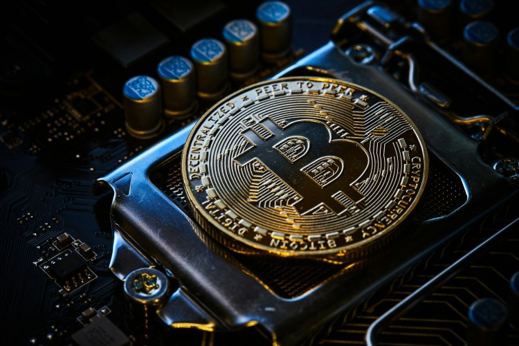 bitcoin-could-see-a-weekend-rally-to-$100,000-–-is-btc-ready-for-new-highs?