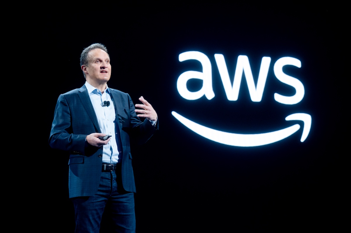 amazon-is-working-on-an-ai-code-generation-tool
