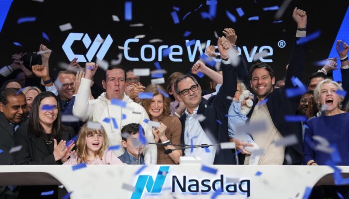 coreweave-reportedly-looks-to-raise-$1.5b-in-debt-as-ipo-disappoints