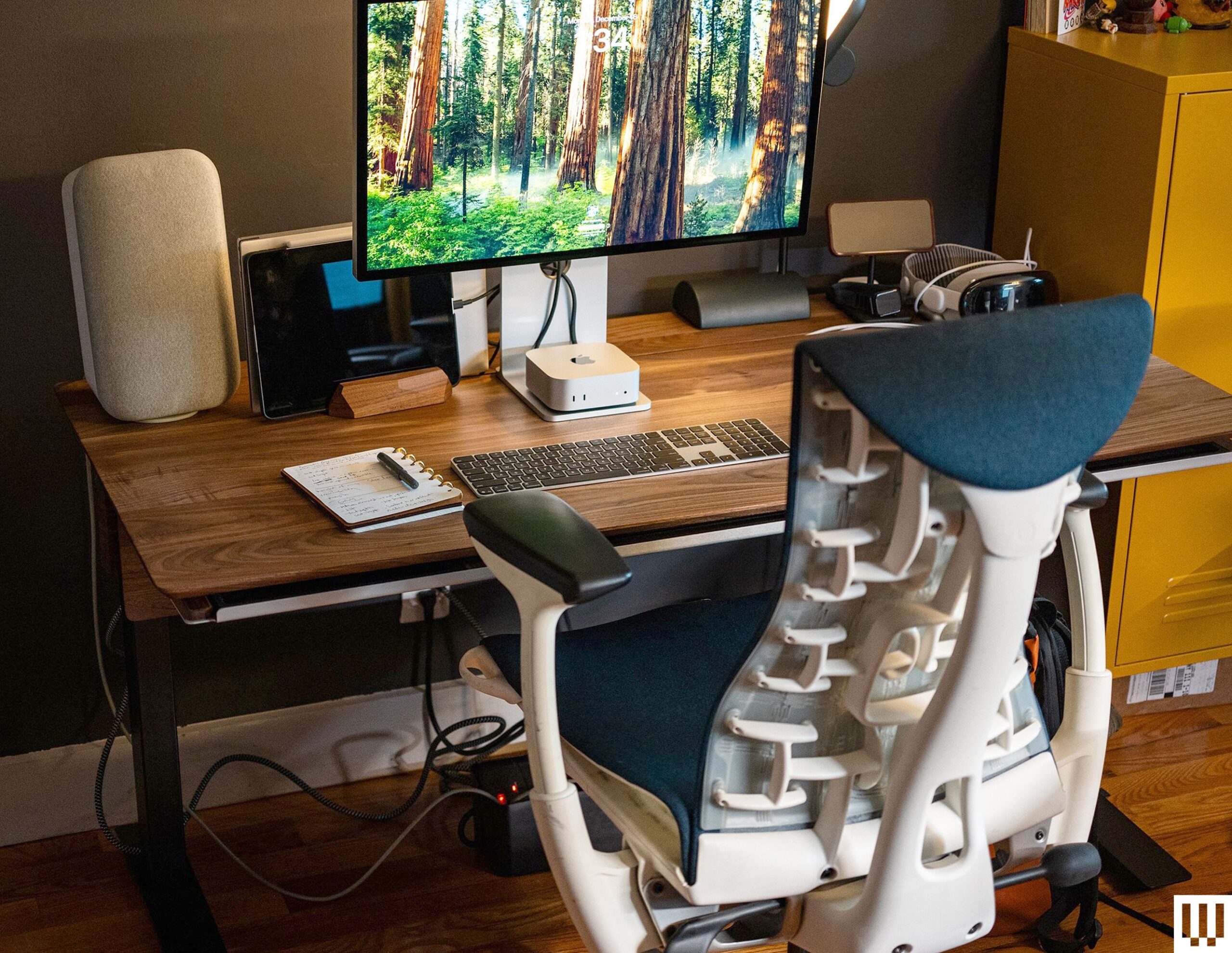 the-best-mac-accessories-to-amplify-your-workstation