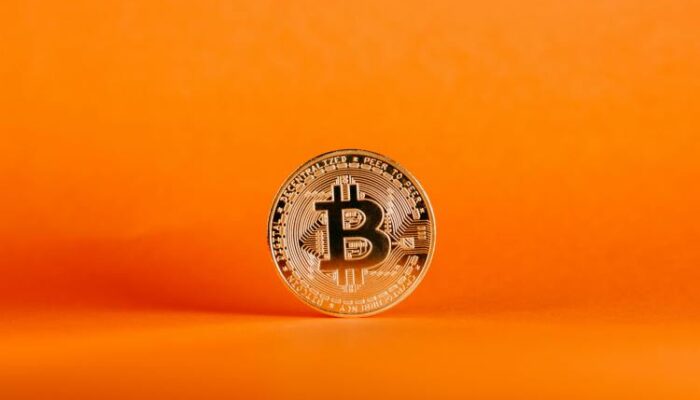 bitcoin’s-$104,000-peak-sparks-high-stakes-short-positions-–-details