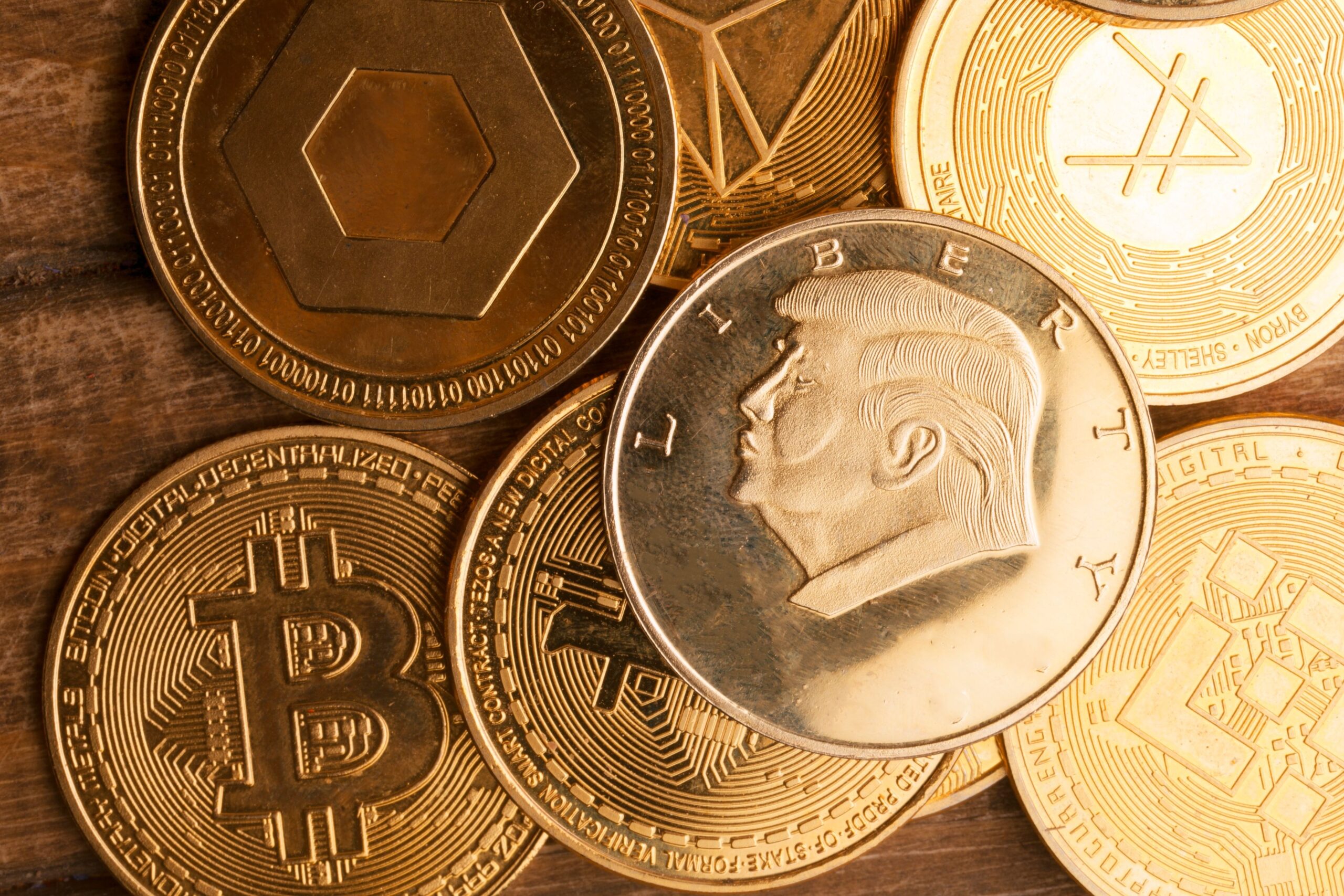 the-trump-memecoin-dinner-winners-are-getting-rid-of-their-coins
