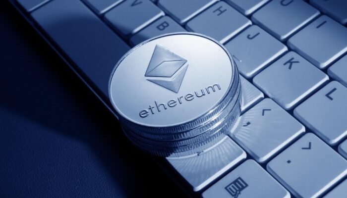 ethereum-looks-ready-to-break-out-of-4-year-consolidation,-analyst-says-price-will-‘go-insane’