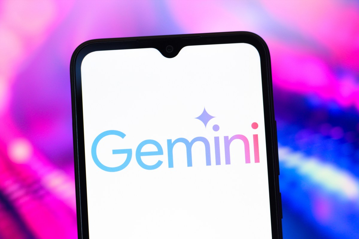 google-updates-the-gemini-app-with-real-time-ai-video,-deep-research,-and-more