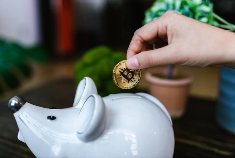 buy-bitcoin,-ditch-the-banks-before-it’s-too-late—kiyosaki