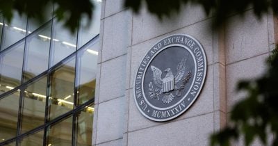 sec-delays-decisions-on-xrp-and-dogecoin-etfs