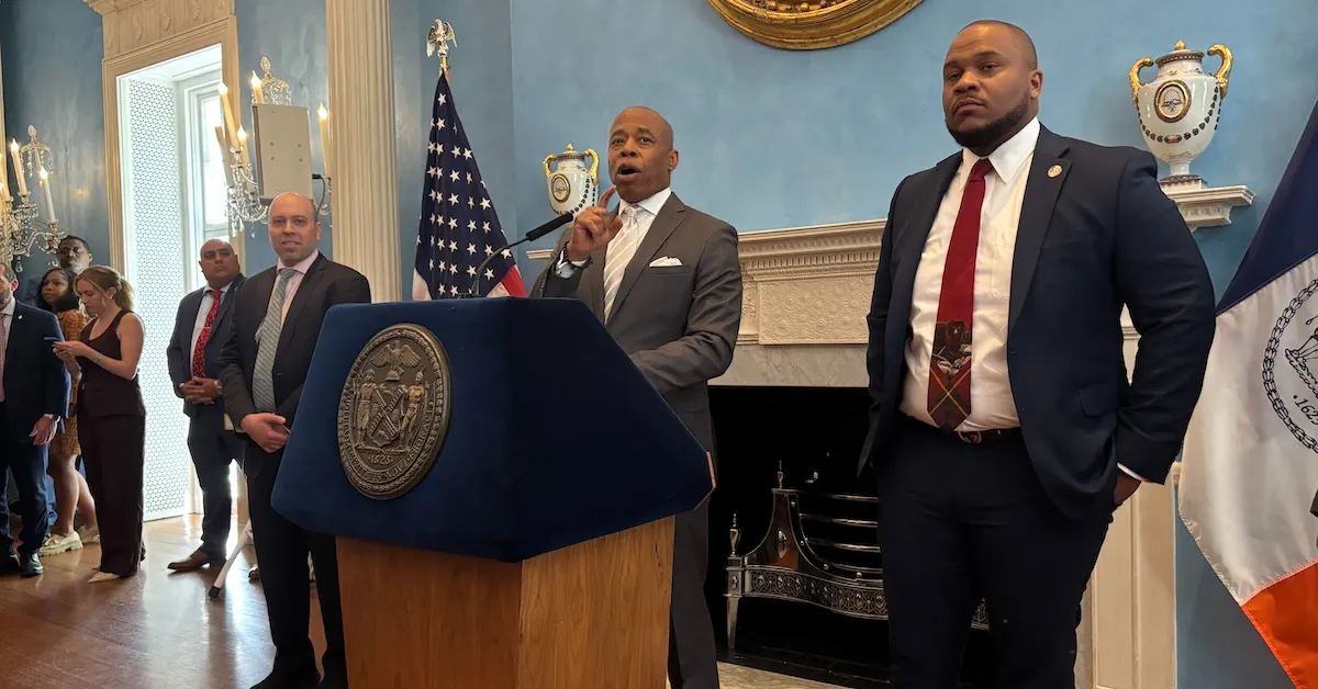 attendees-at-first-new-york-city-crypto-summit-implore-mayor-adams-to-end-the-bitlicense