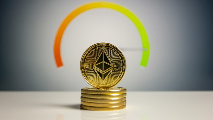 ethereum-market-shows-signs-of-overheating-near-$2,500-–-is-a-short-term-pullback-coming?