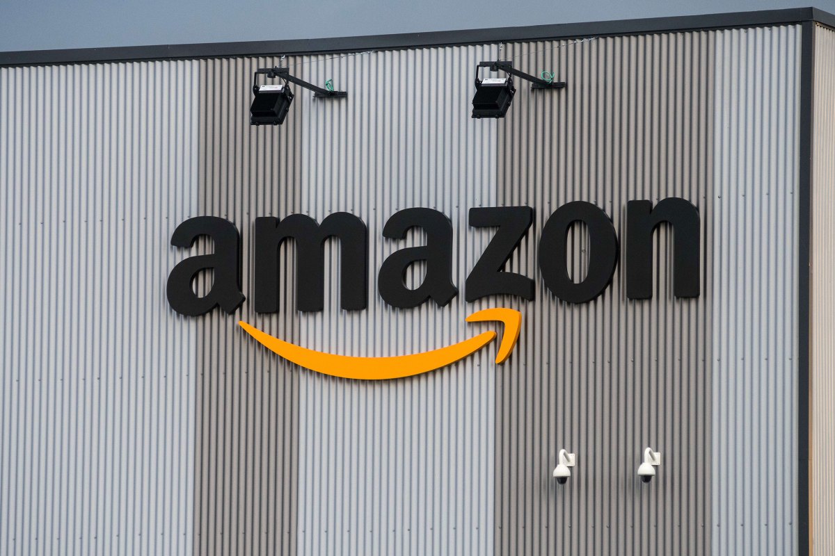 amazon-rolls-out-short-form-ai-powered-audio-product-summaries-for-select-items