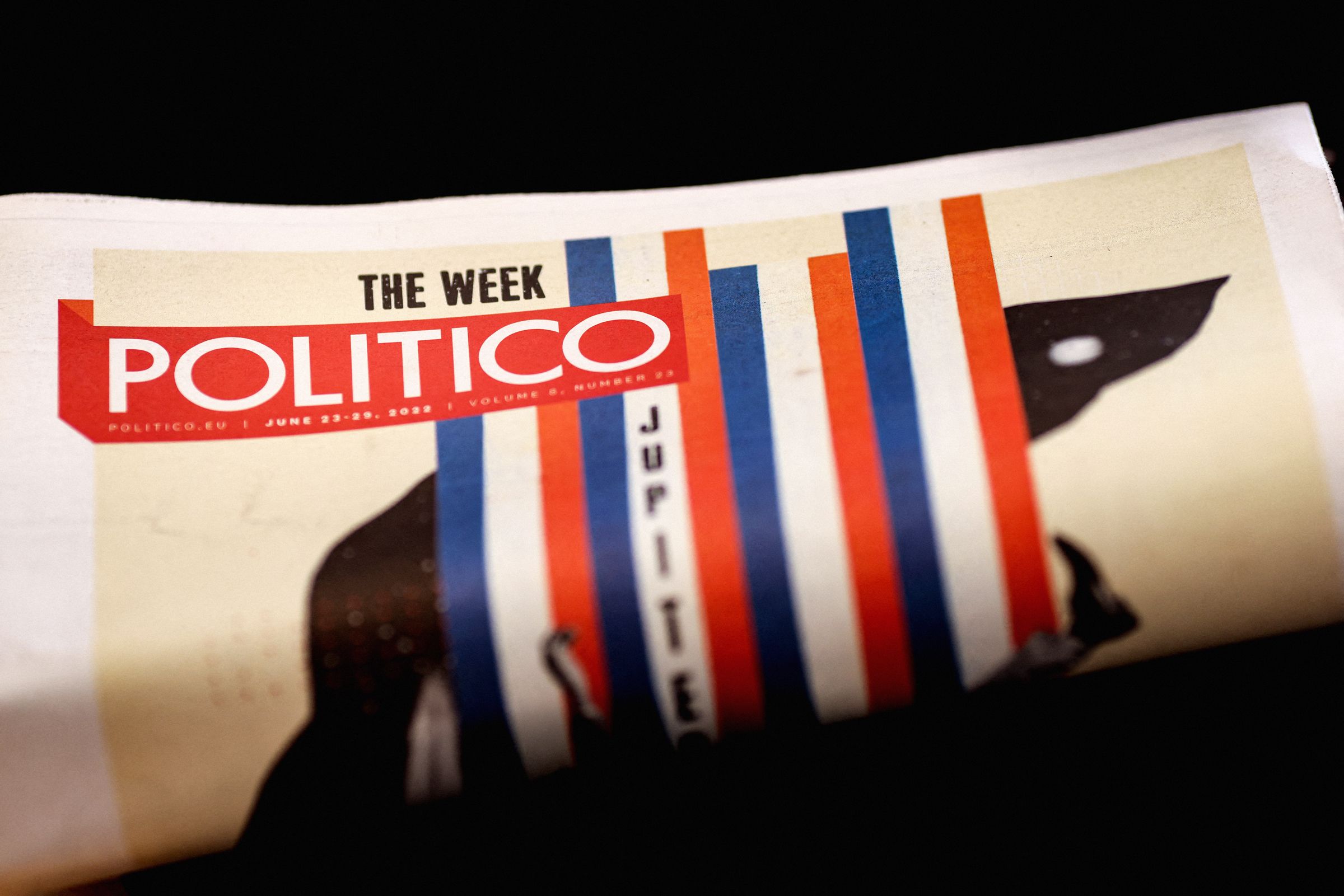politico’s-newsroom-is-starting-a-legal-battle-with-management-over-ai