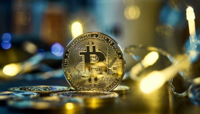traders-pile-in:-bitcoin-open-interest-hits-all-time-high-as-price-nears-$112k