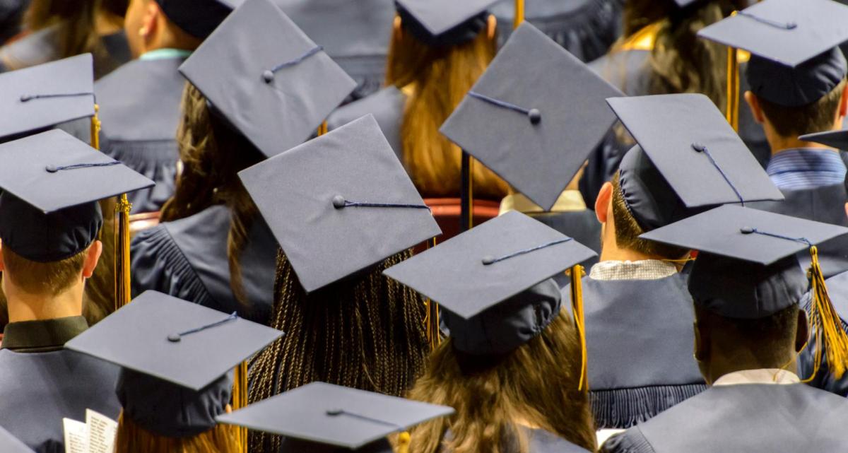 ai-may-already-be-shrinking-entry-level-jobs-in-tech,-new-research-suggests