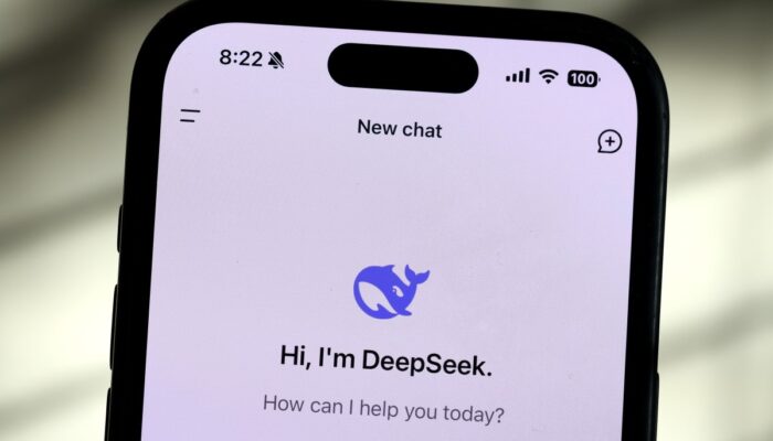 deepseek’s-distilled-new-r1-ai-model-can-run-on-a-single-gpu