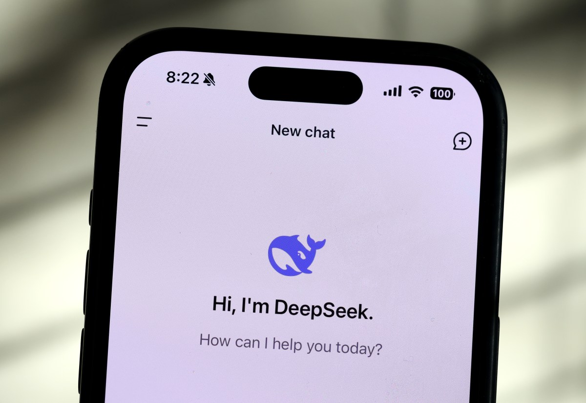 deepseek’s-distilled-new-r1-ai-model-can-run-on-a-single-gpu