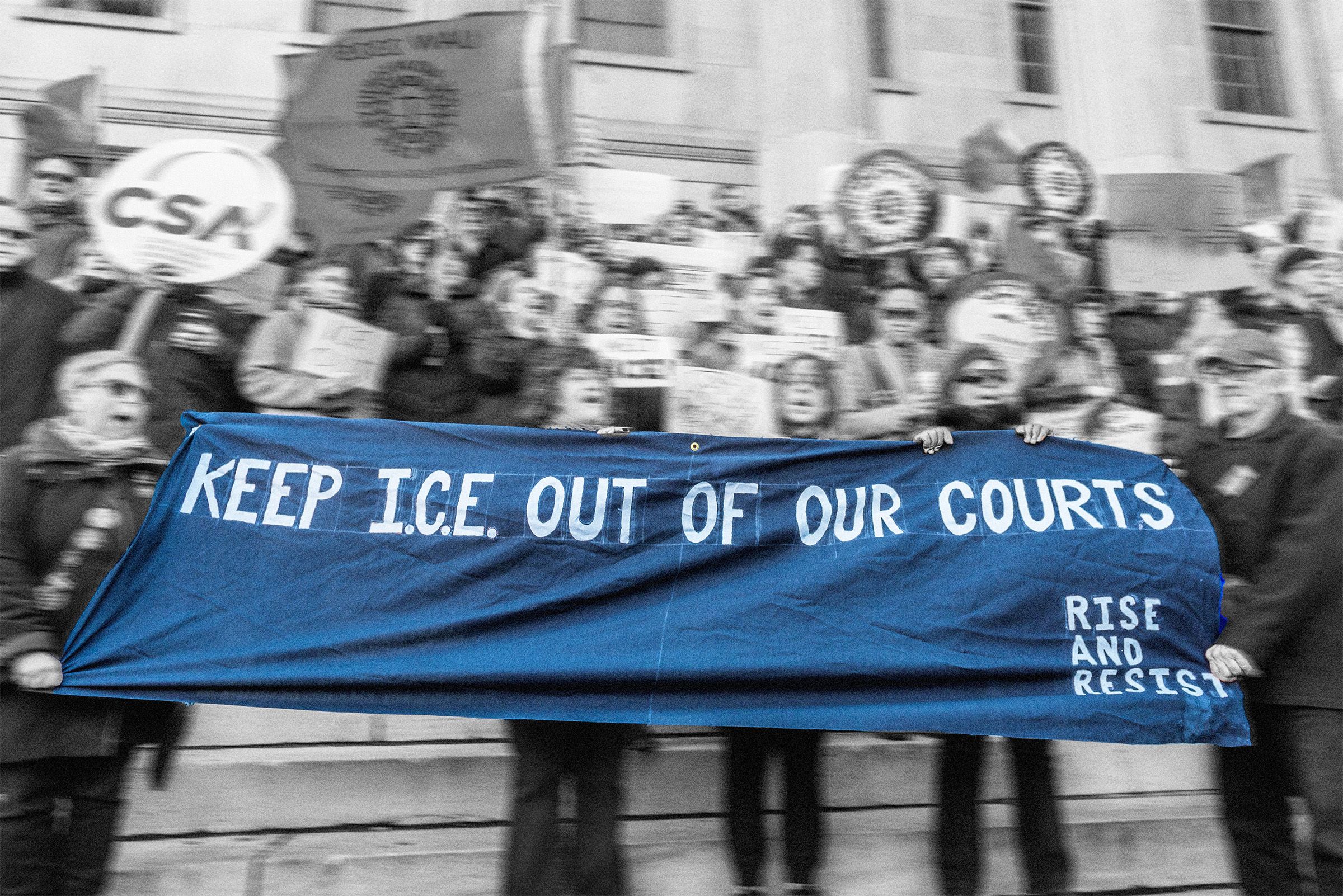 ice-quietly-scales-back-rules-for-courthouse-raids