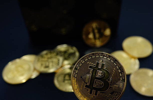bitcoin-golden-cross-pattern-says-the-crash-to-$100,000-is-normal-–-what-to-expect-next