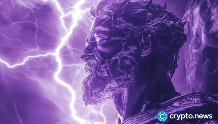 lightchain-ai-hits-bonus-round-as-solana-awaits-catalyst-to-spark-fresh-momentum
