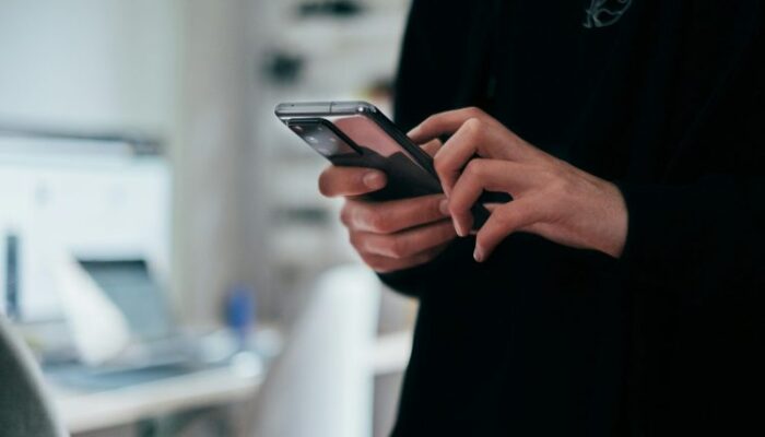 blank-pi-network-wallets-spark-outcry—what’s-the-network-hiding?