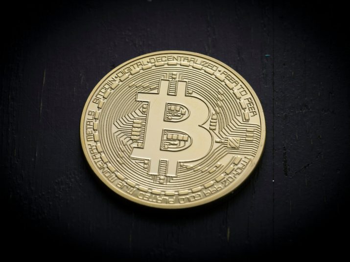 ignore-the-trump–musk-noise:-bitcoin’s-backbone-stays-solid