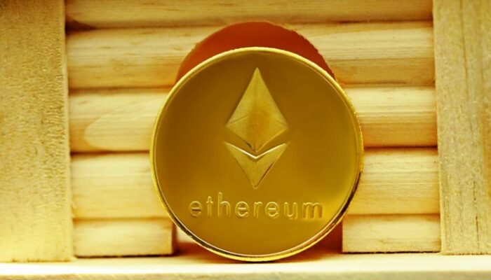 ethereum-flashes-golden-cross-on-daily-chart-–-is-a-new-ath-within-reach?