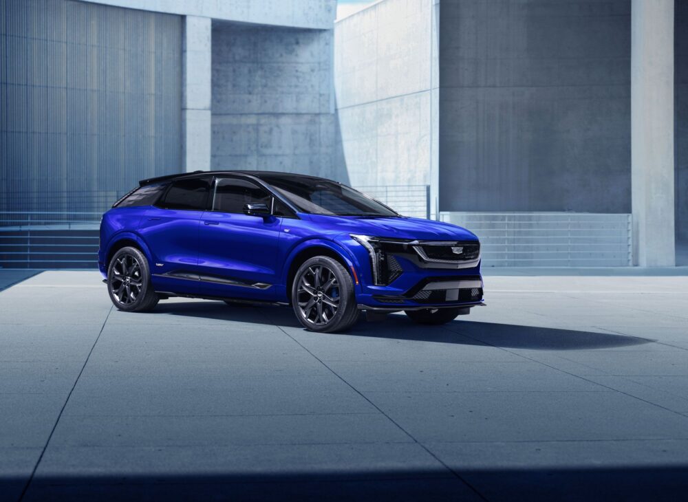 the-cadillac-optiq-shines—but-its-upcharges-don’t