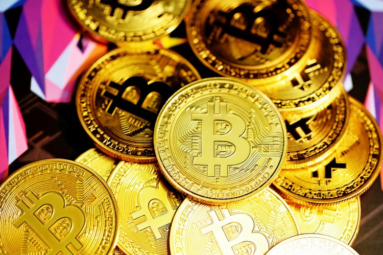 bitcoin-following-abcd-pattern?-analyst-sees-path-to-$137,000