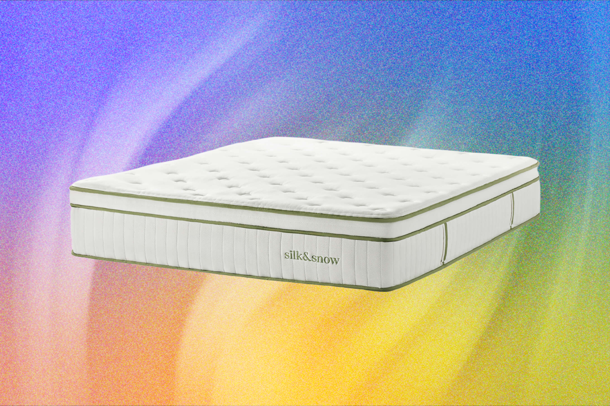 silk-&-snow’s-s&s-organic-mattress-is-soft-as-a-cloud