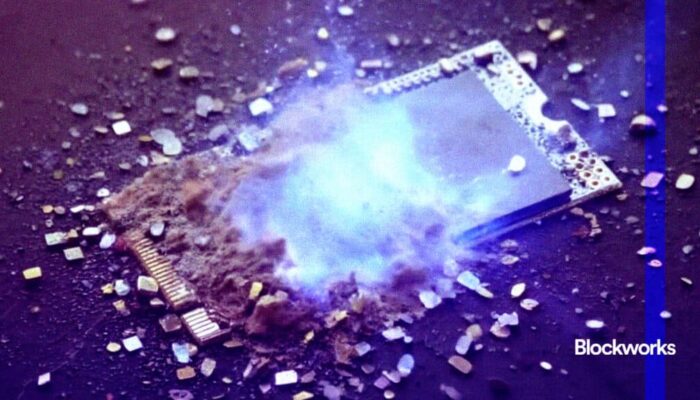 b3-acquires-pc-startup,-unveils-desktop-with-‘destroy’-button