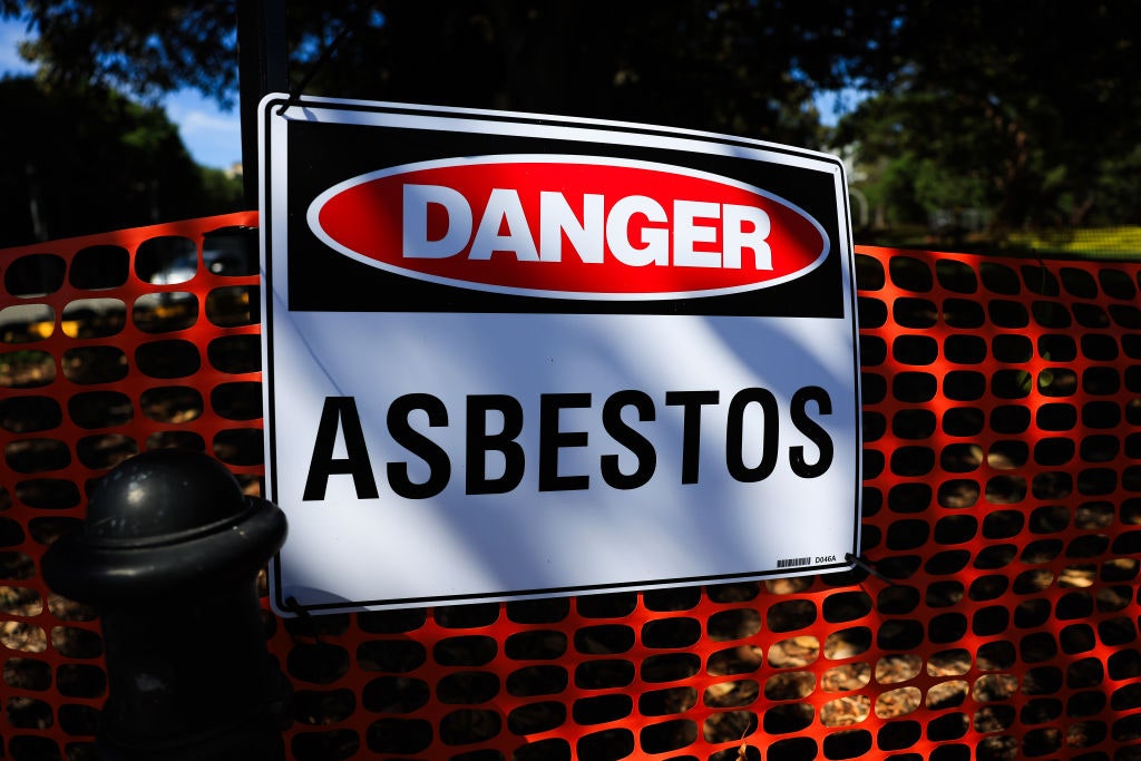 the-epa-plans-to-‘reconsider’-ban-on-cancer-causing-asbestos